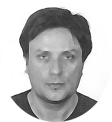 Spyros Round bw